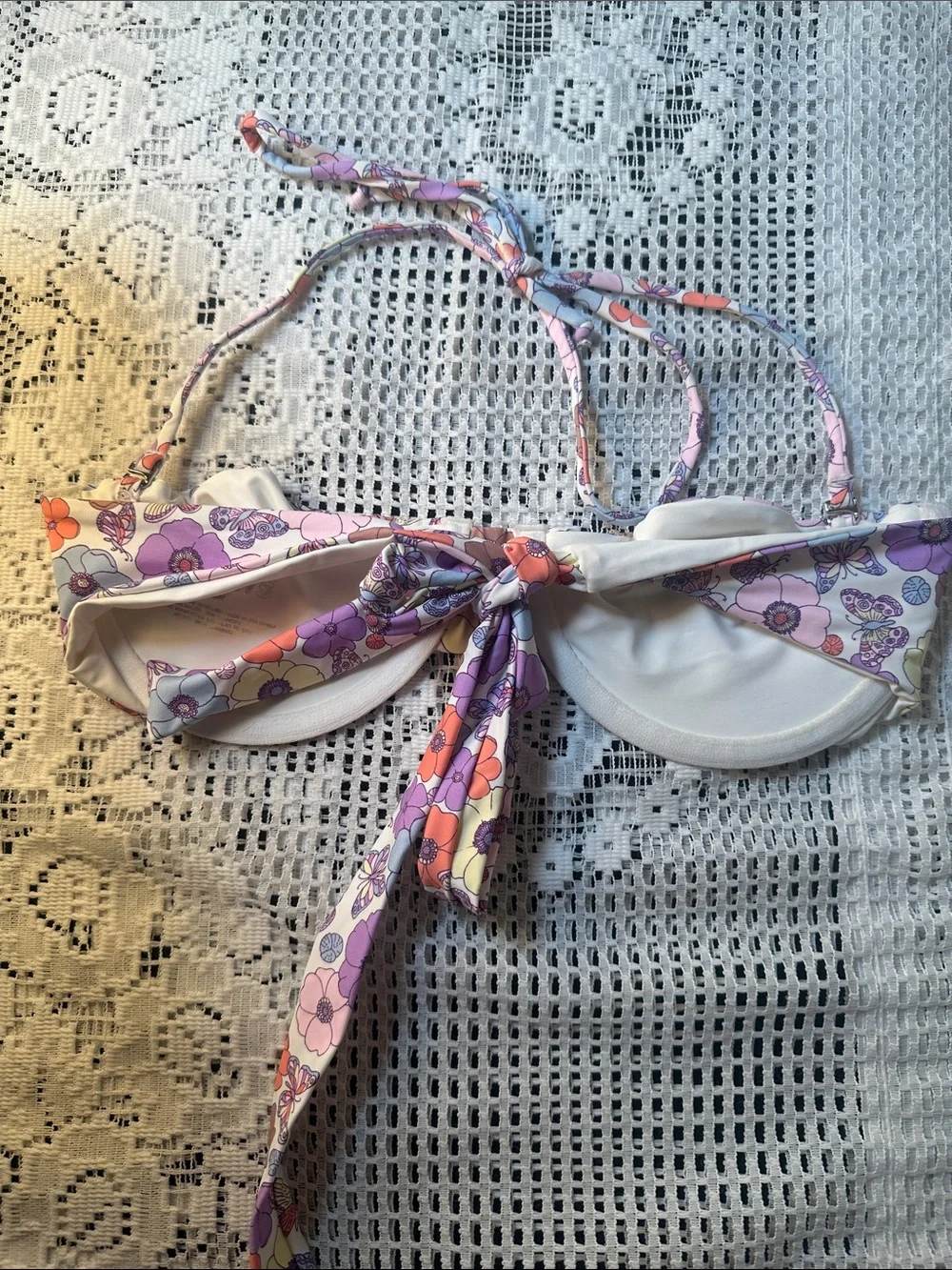 Frankie’s Bikinis Cielo Underwire Bikini Top Mariposa Floral Butterfly Print